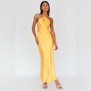 Sun selfie leslie halter neck dress